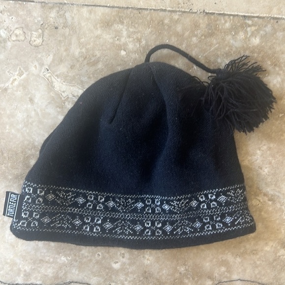 Turtle Fur winter cap. Ladies or men 100 % merino wool. Black white tassel - Picture 10 of 10